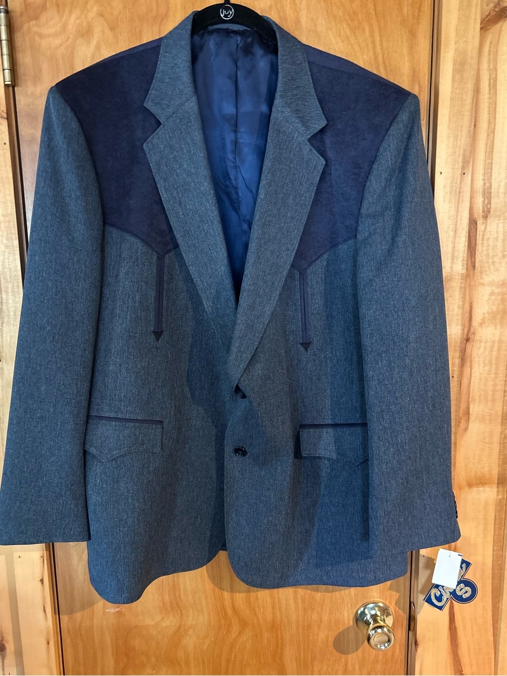 Circle S Men's Gray Western Suit Jacket Blue Suede Yoke 50R New